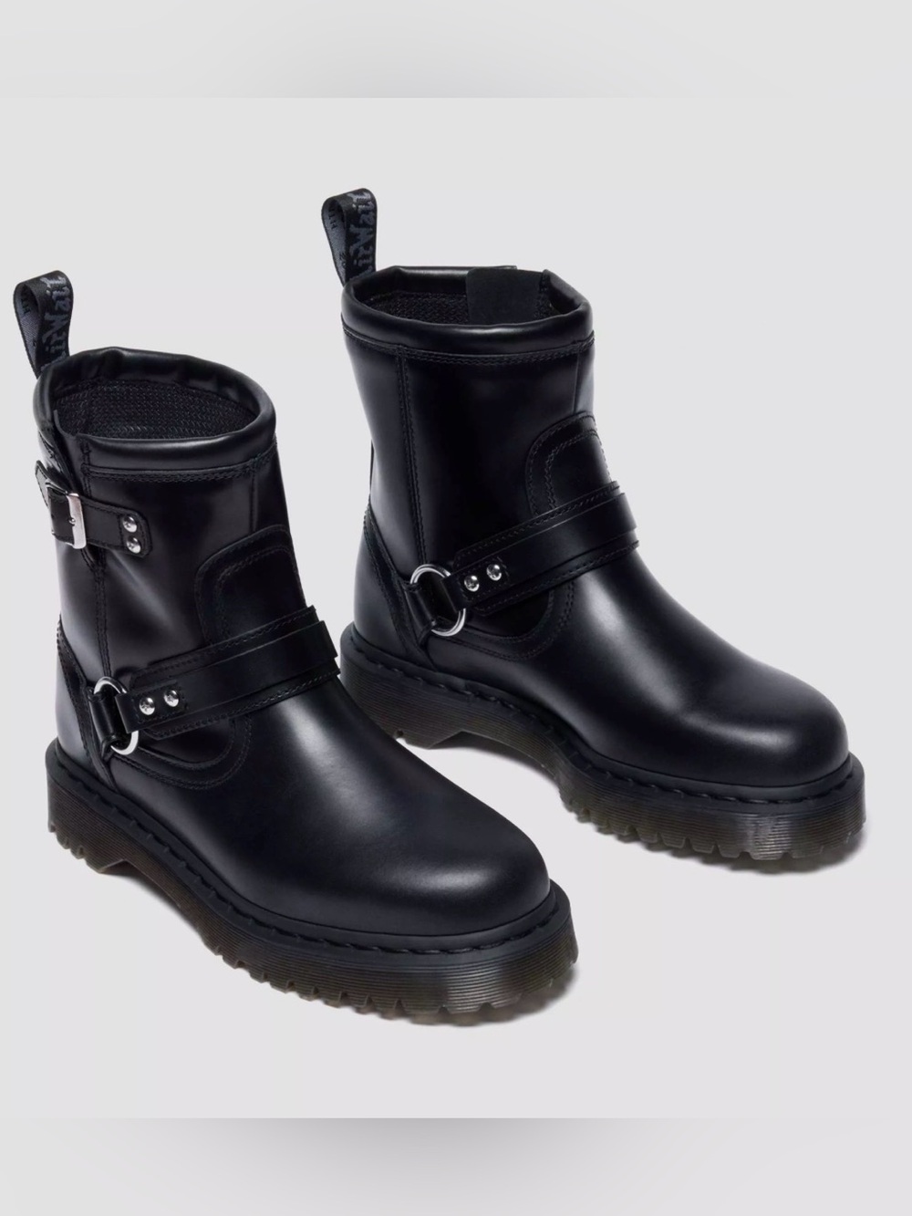 NWOB Dr. Martens Anistone Harness Orleans Leather Biker Boots Men’s 7 Women’s 8